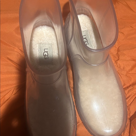 UGG Clear Shearling-Lined Boots - Picture 1 of 5